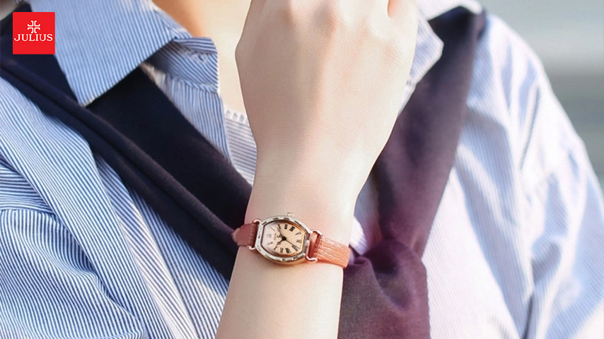 popular watches for teenage girls 