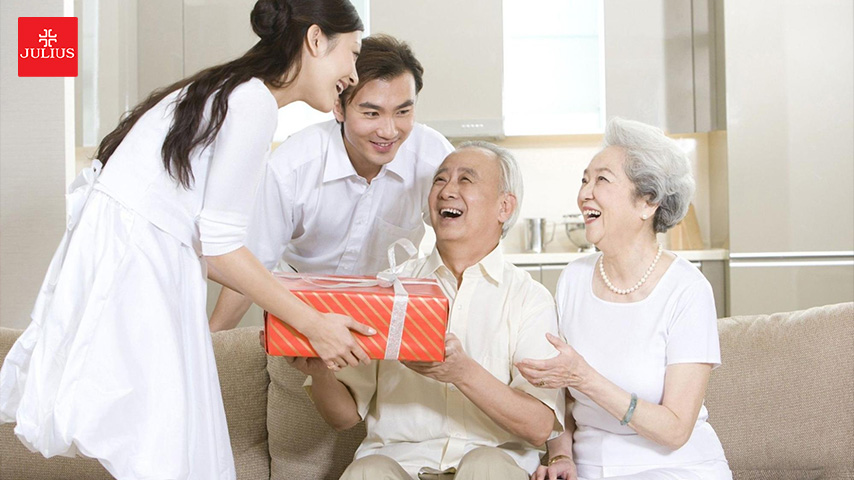  Chinese New Year gifts for the elderly