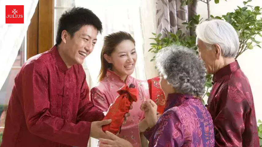  get Chinese New Year gifts for your boyfriend’s family